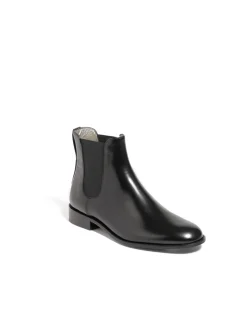 Shop Ines de la Fressange Paris Black leather Chelsea boots